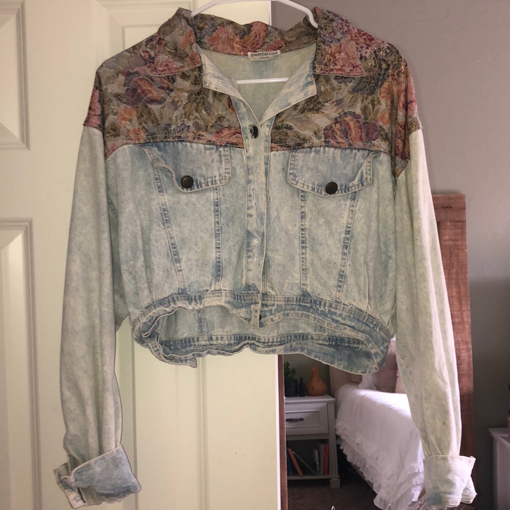 Amazing vintage jean jacket